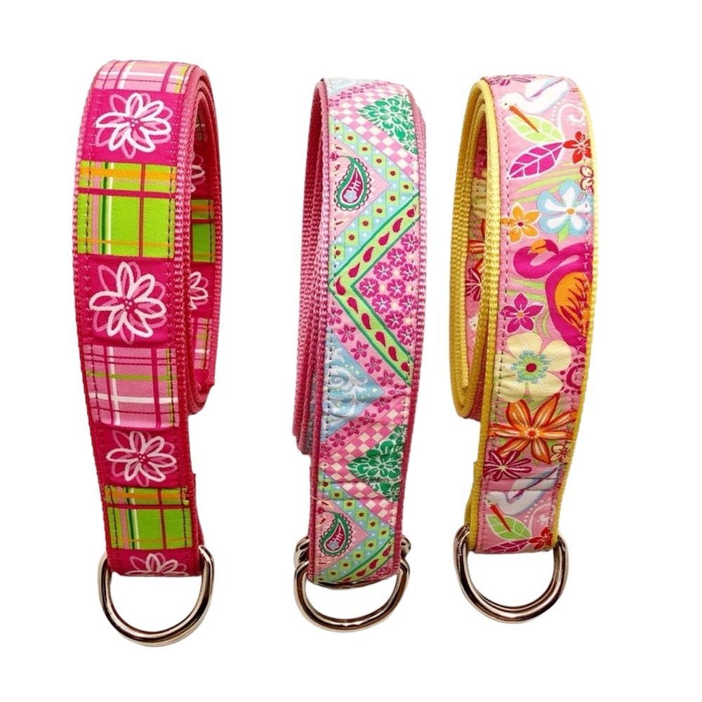 {Douglas Paquette) Three (3) Ladies Woven Belts - Picture 2 of 7